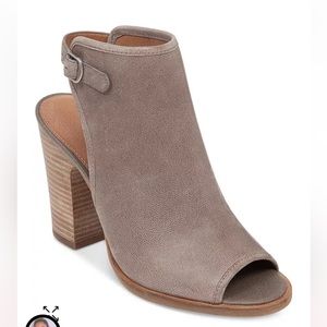 Lucky Brand Leather Peep Toe size 8.5.